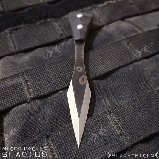 BLADETRICKS CUSTOM MICRO POCKET GLADIUS, BLACK G10