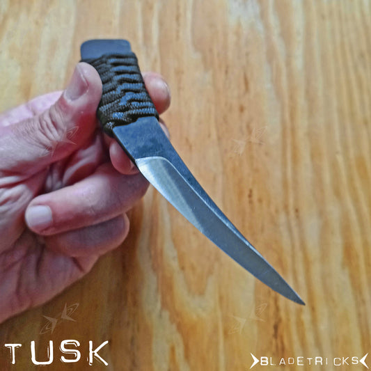 BLADETRICKS GEN 2 TUSK KNIFE, CORD WRAPPED