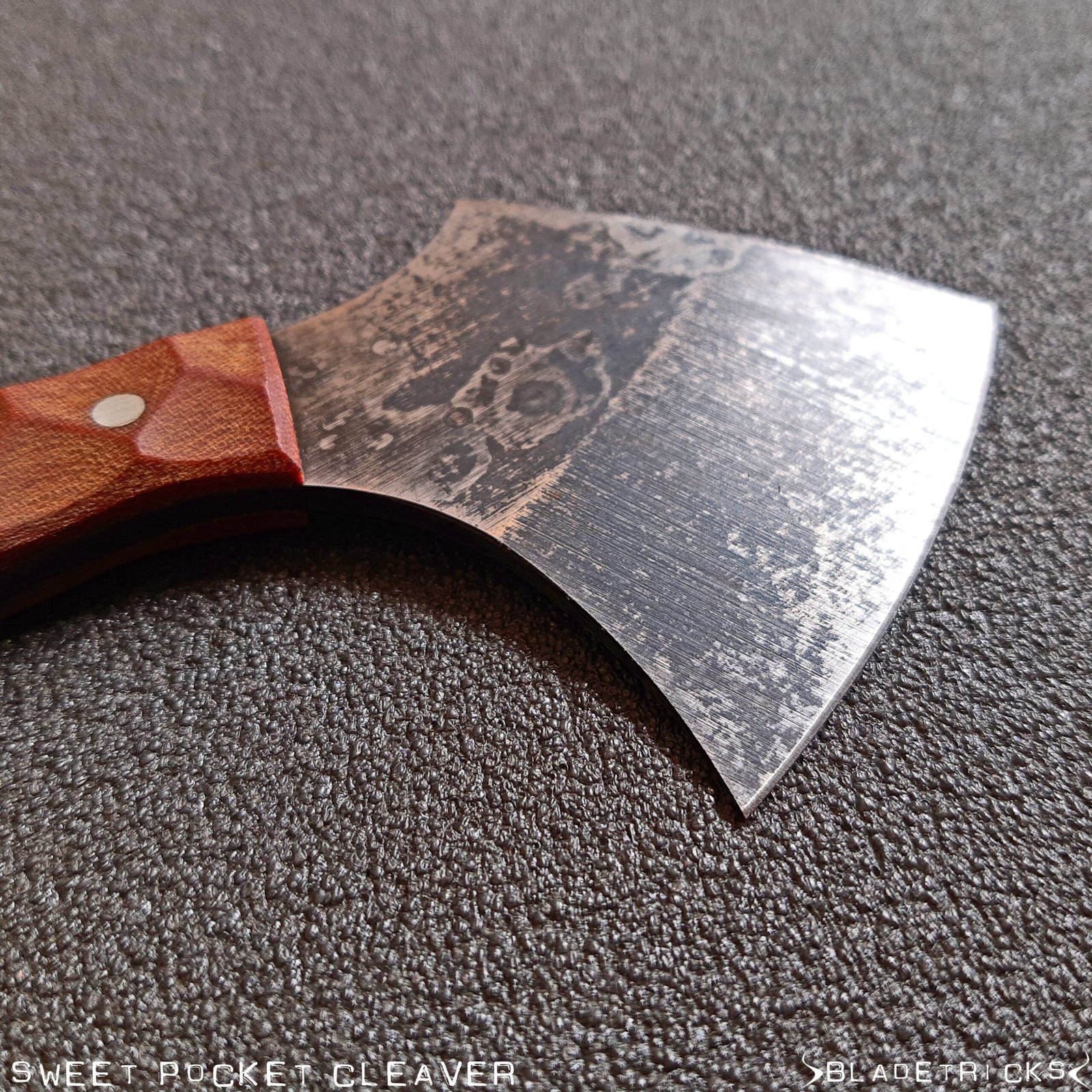 Cleaver micarta handle