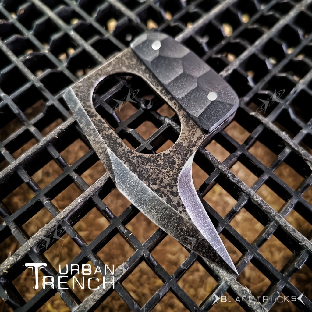 Double edge edc trench knife