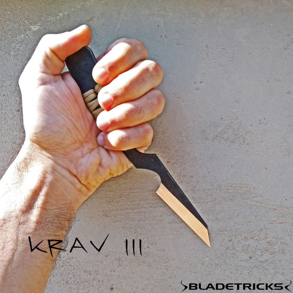 Pikal: N° 1 (?) Knife Fighting Technique? 14 Bladetricks Krav III Pikal Knife, thumb rest detail