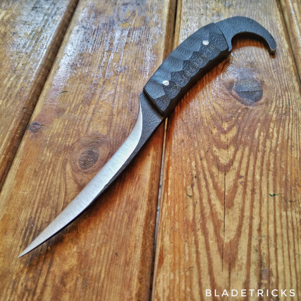 Pikal: N° 1 (?) Knife Fighting Technique? 23 Epick Blink Grip Pikal Combat Knife in 4340 steel