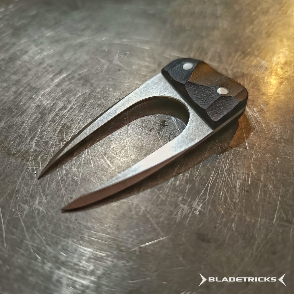 Bladetricks Titanium Pitch Fork G10 handle