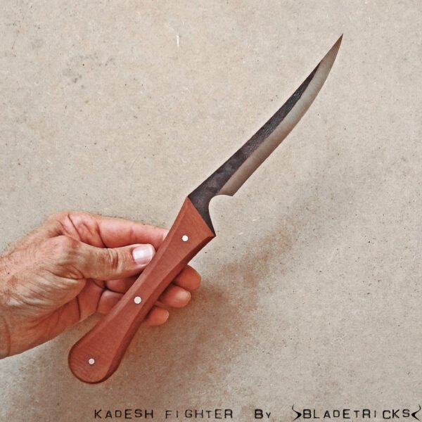 WWII Inspired Bladetricks Fighting Dagger Kadesh